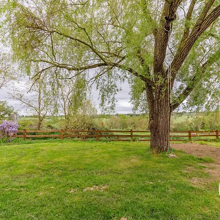 Confortable 2 Avec Jardin, Animaux Admis, Wifi, Parking - Fr-1-622-80 Hébergement de vacances Vihiers