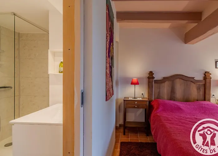 Сasa de vacaciones Confortable 2 Avec Jardin, Animaux Admis, Wifi, Parking - Fr-1-622-80 Vihiers