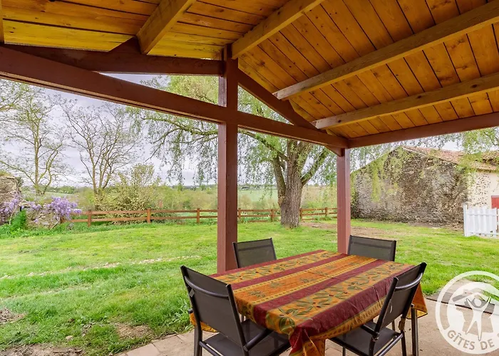 Confortable 2 Avec Jardin, Animaux Admis, Wifi, Parking - Fr-1-622-80 *